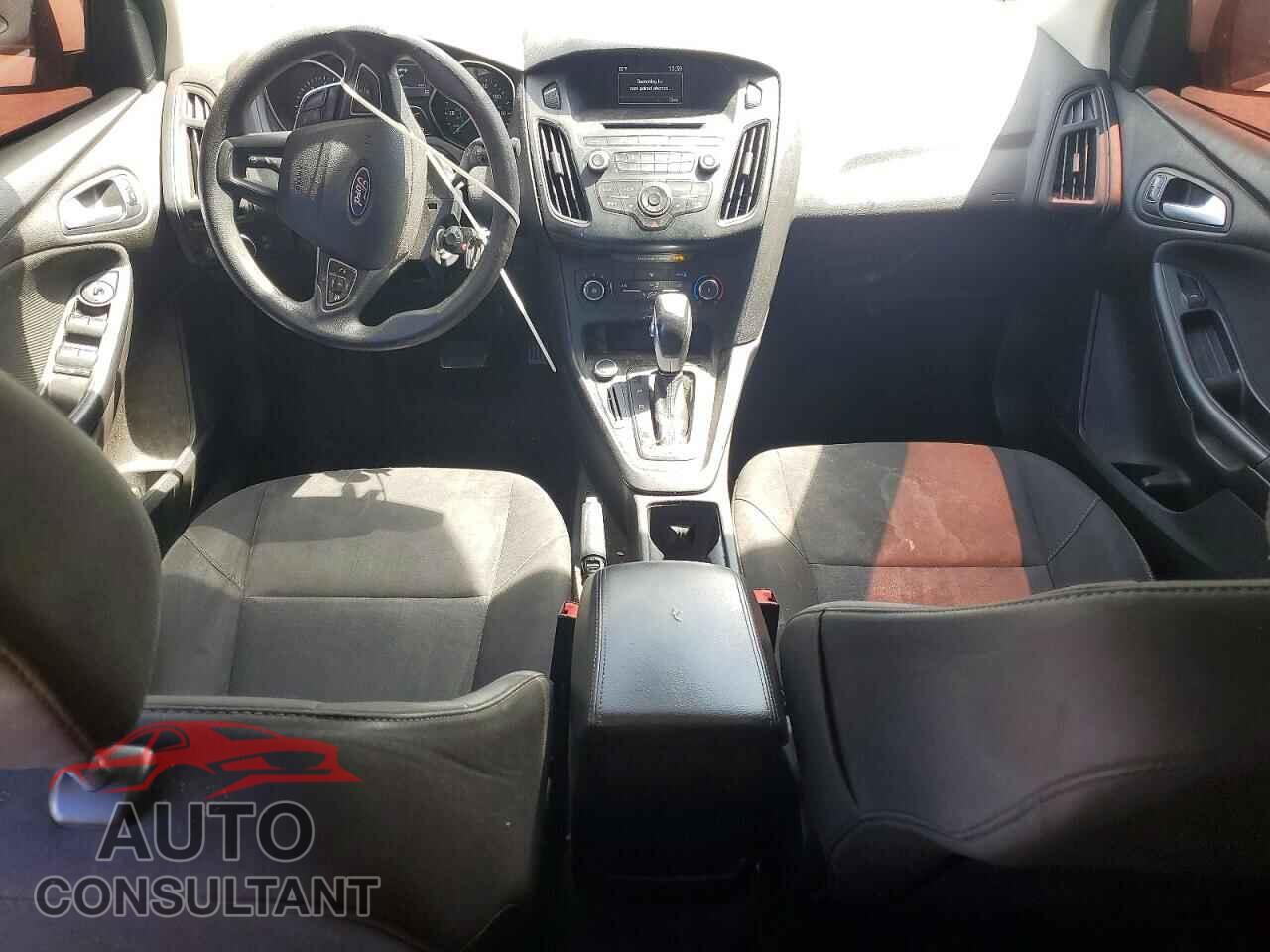 FORD FOCUS 2016 - 1FADP3F2XGL290186