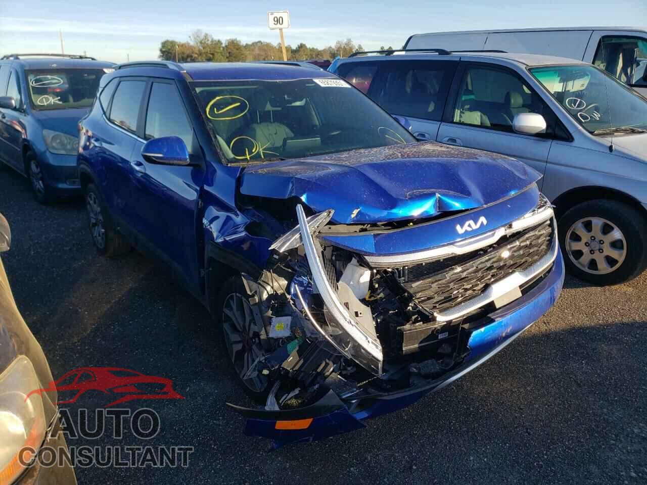 KIA SELTOS 2022 - KNDETCA28N7242581