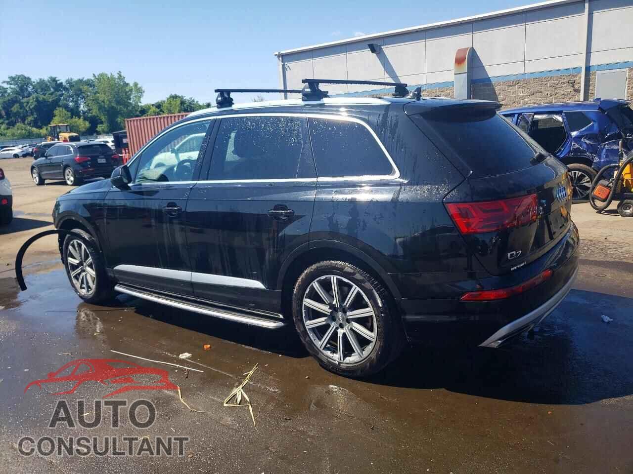 AUDI Q7 2018 - WA1LHAF76JD044802