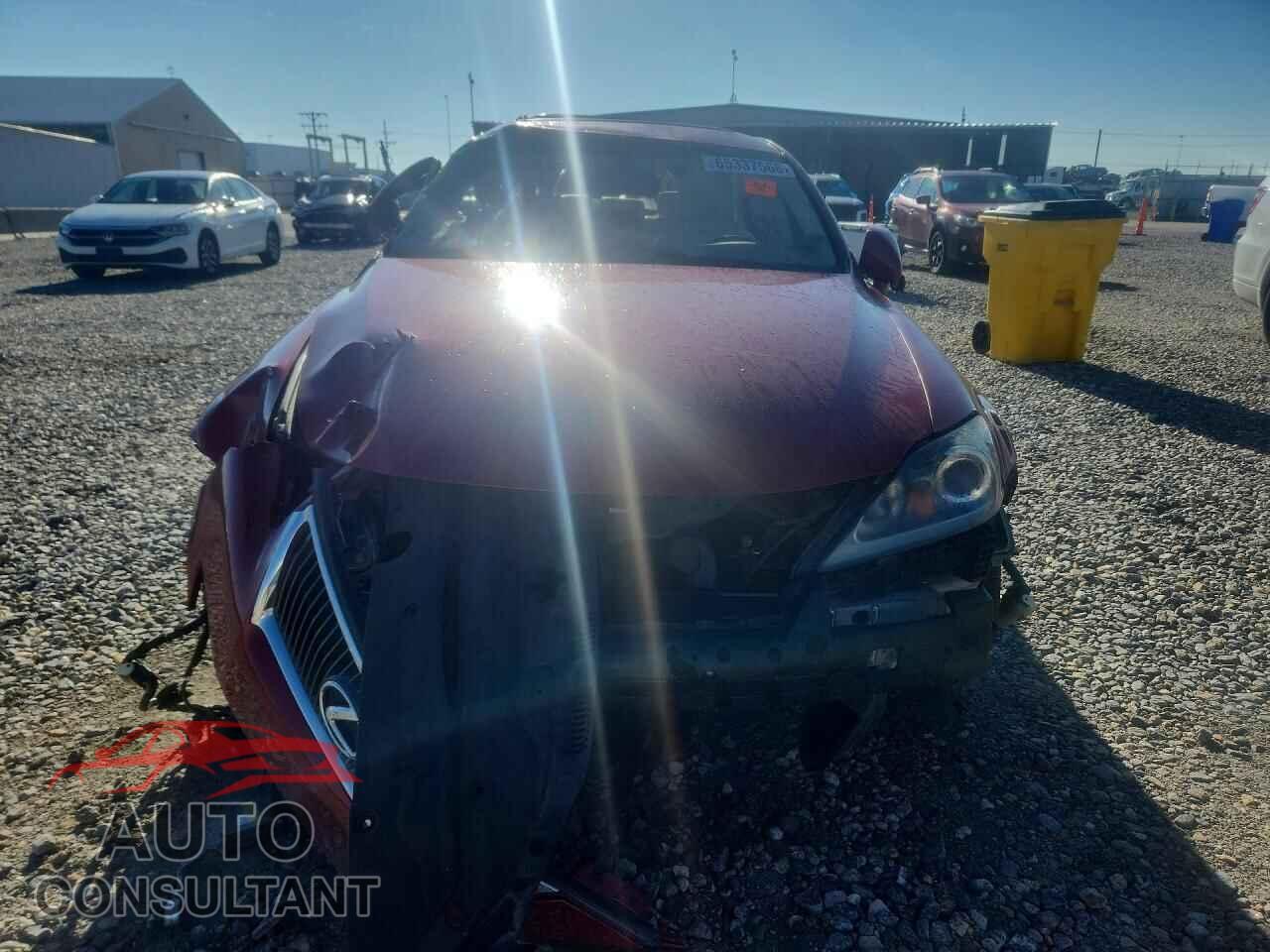 LEXUS IS 2011 - JTHCF5C29B5048185