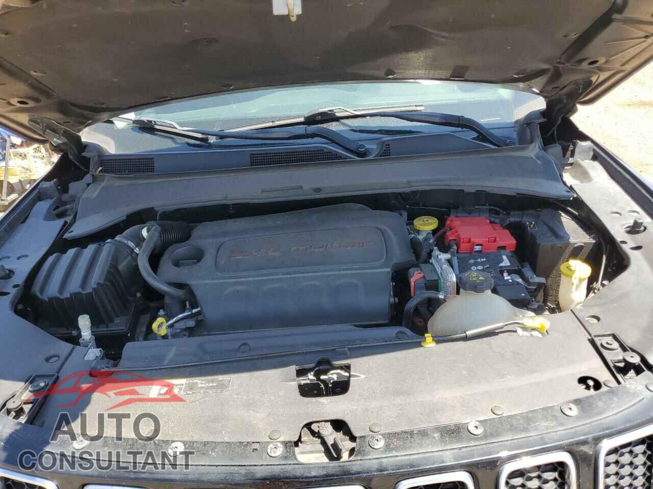 JEEP COMPASS 2019 - 3C4NJDCB5KT596459