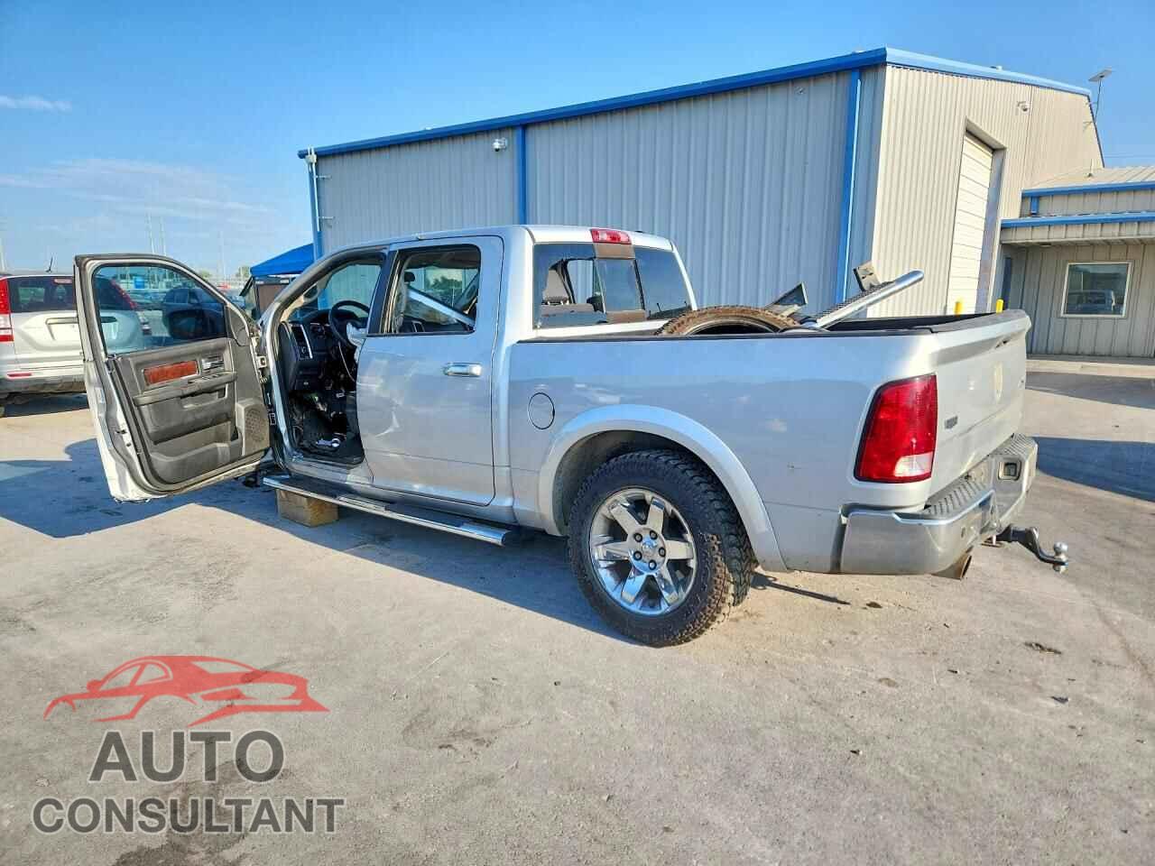 DODGE RAM 1500 2012 - 1C6RD7NT2CS315194