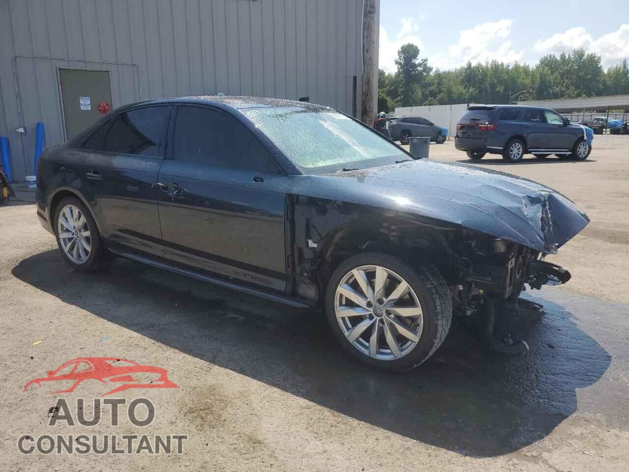 AUDI A4 2018 - WAUKMAF47JA084792