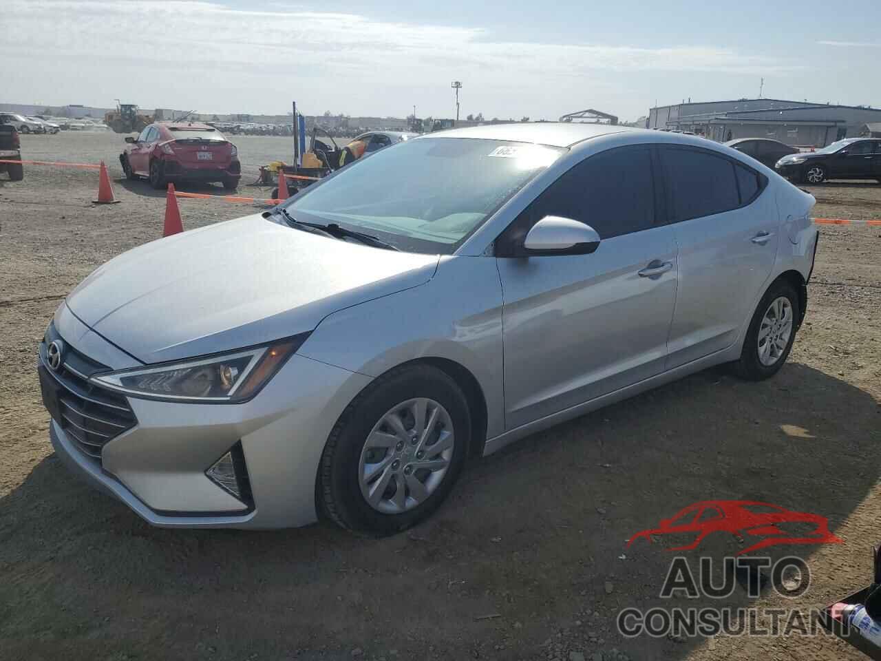 HYUNDAI ELANTRA 2019 - KMHD74LF0KU786765