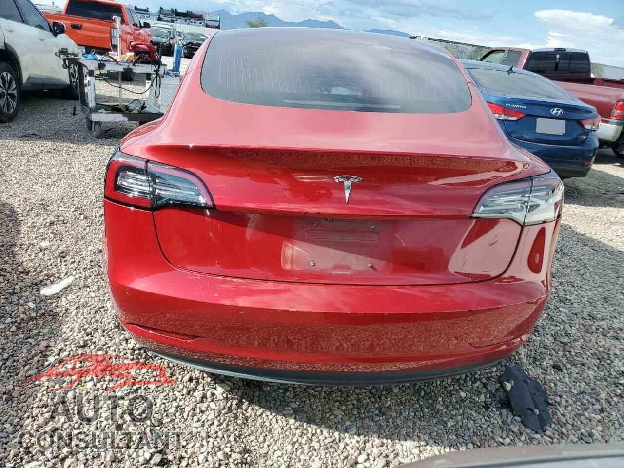 TESLA MODEL 3 2018 - 5YJ3E1EA0JF030785