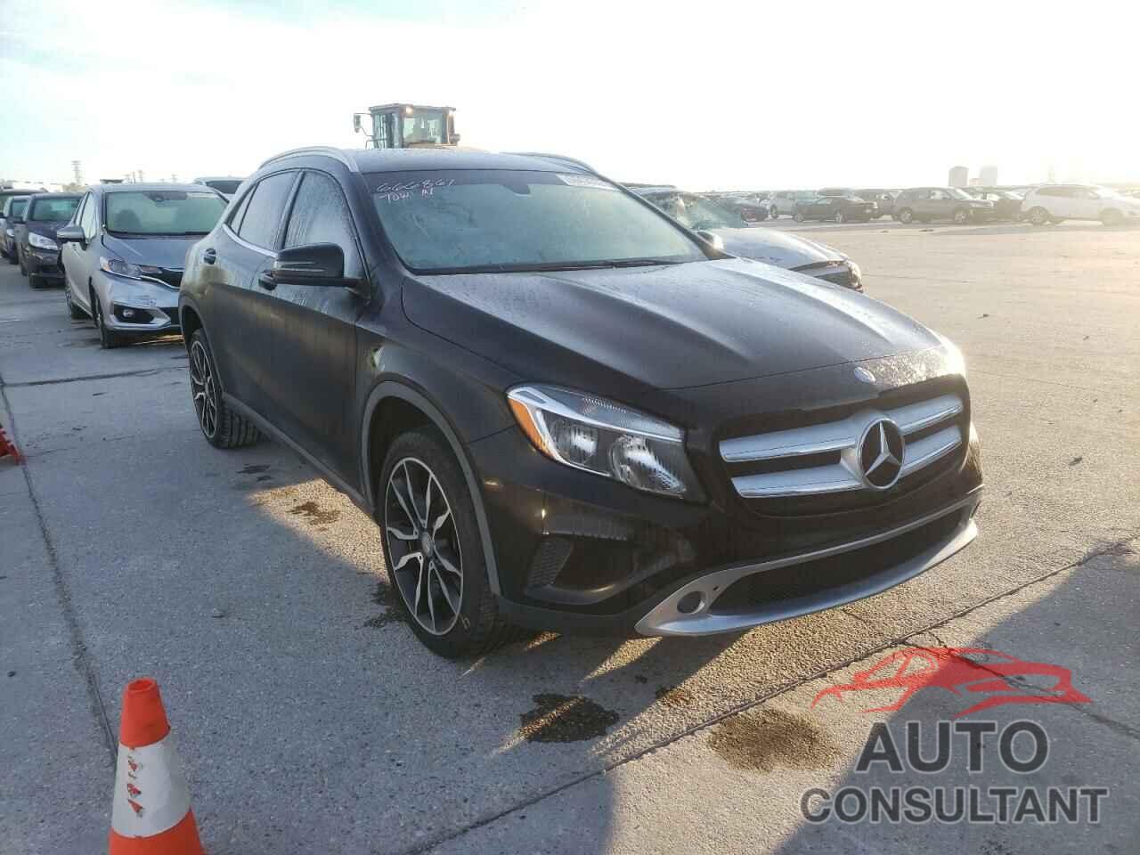 MERCEDES-BENZ GLA-CLASS 2017 - WDCTG4EB0HJ320882