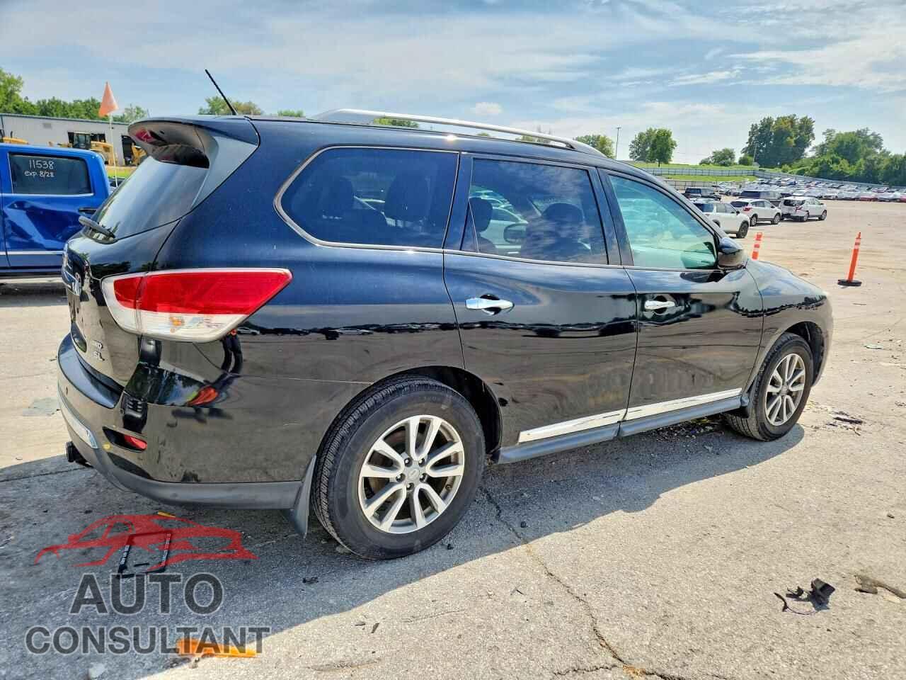 NISSAN PATHFINDER 2013 - 5N1AR2MM8DC622977