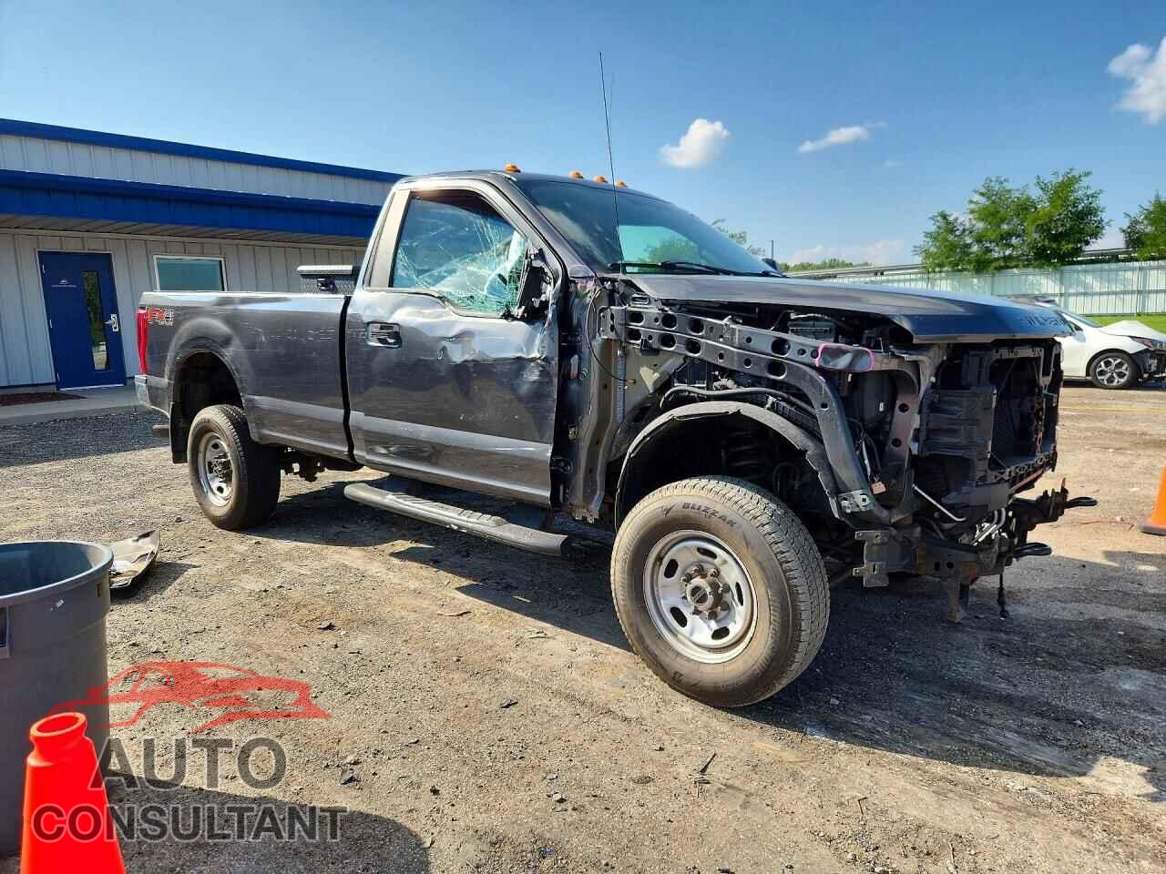 FORD F250 2017 - 1FTBF2B65HEE74349