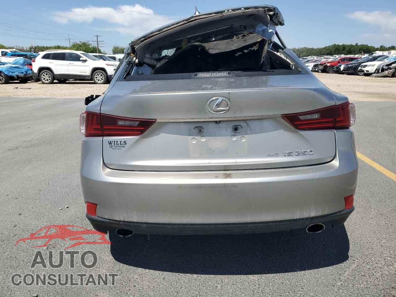 LEXUS IS 2014 - JTHCF1D27E5014516