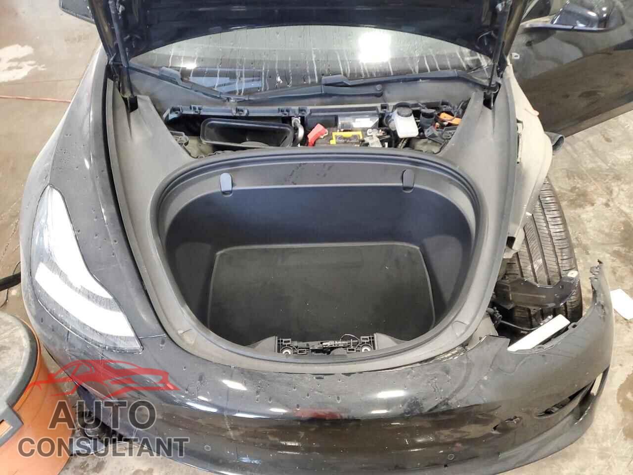 TESLA MODEL 3 2018 - 5YJ3E1EBXJF170545