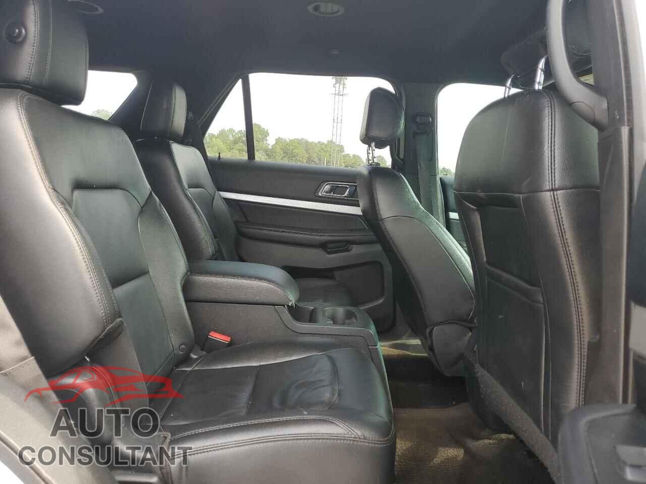 FORD EXPLORER 2016 - 1FM5K8D80GGA63272