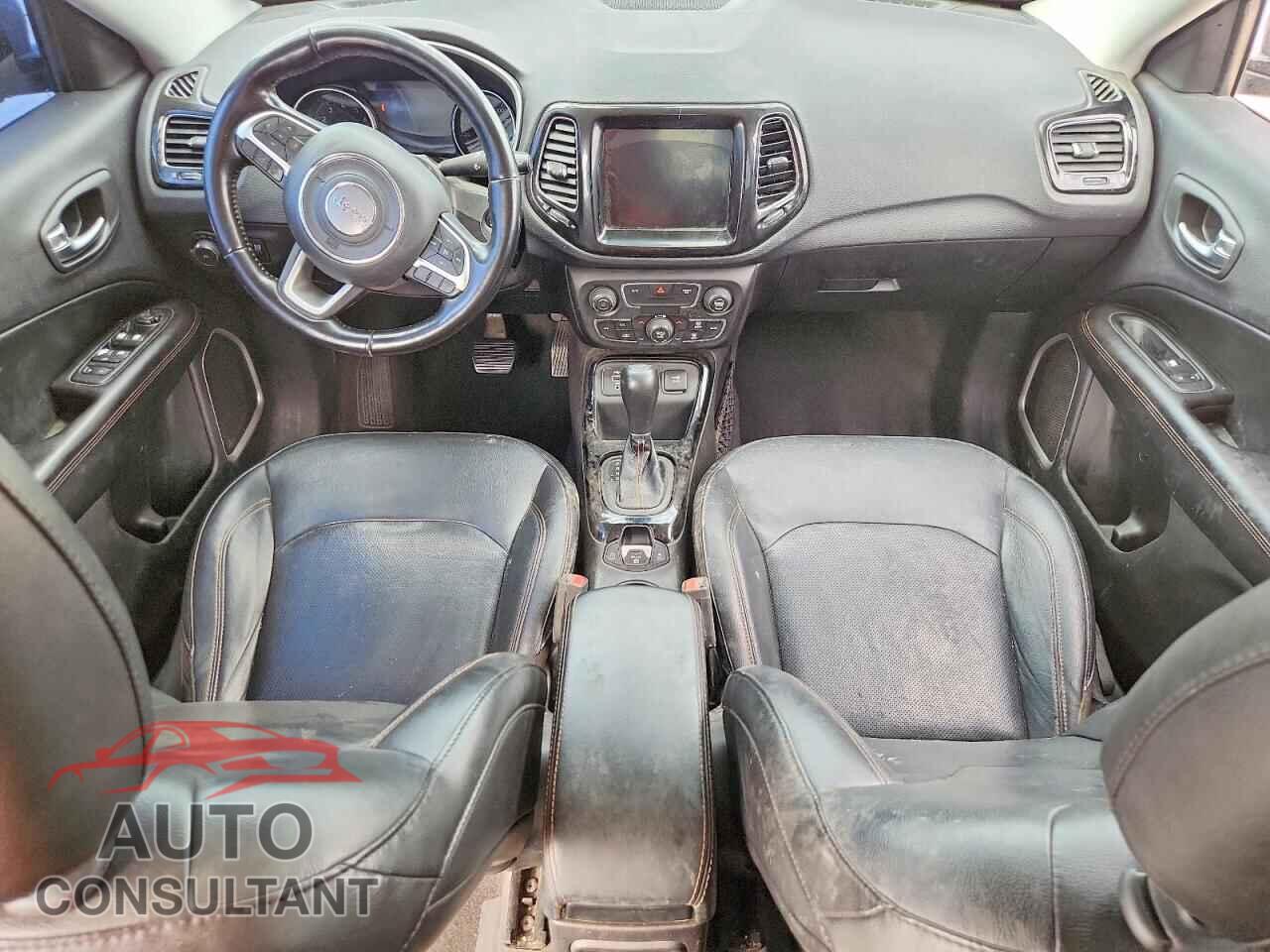 JEEP COMPASS 2020 - 3C4NJCCB7LT231177