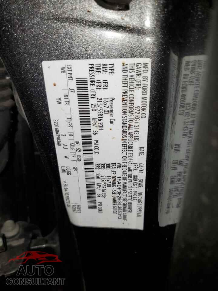 FORD FOCUS 2016 - 1FADP3F25GL365313