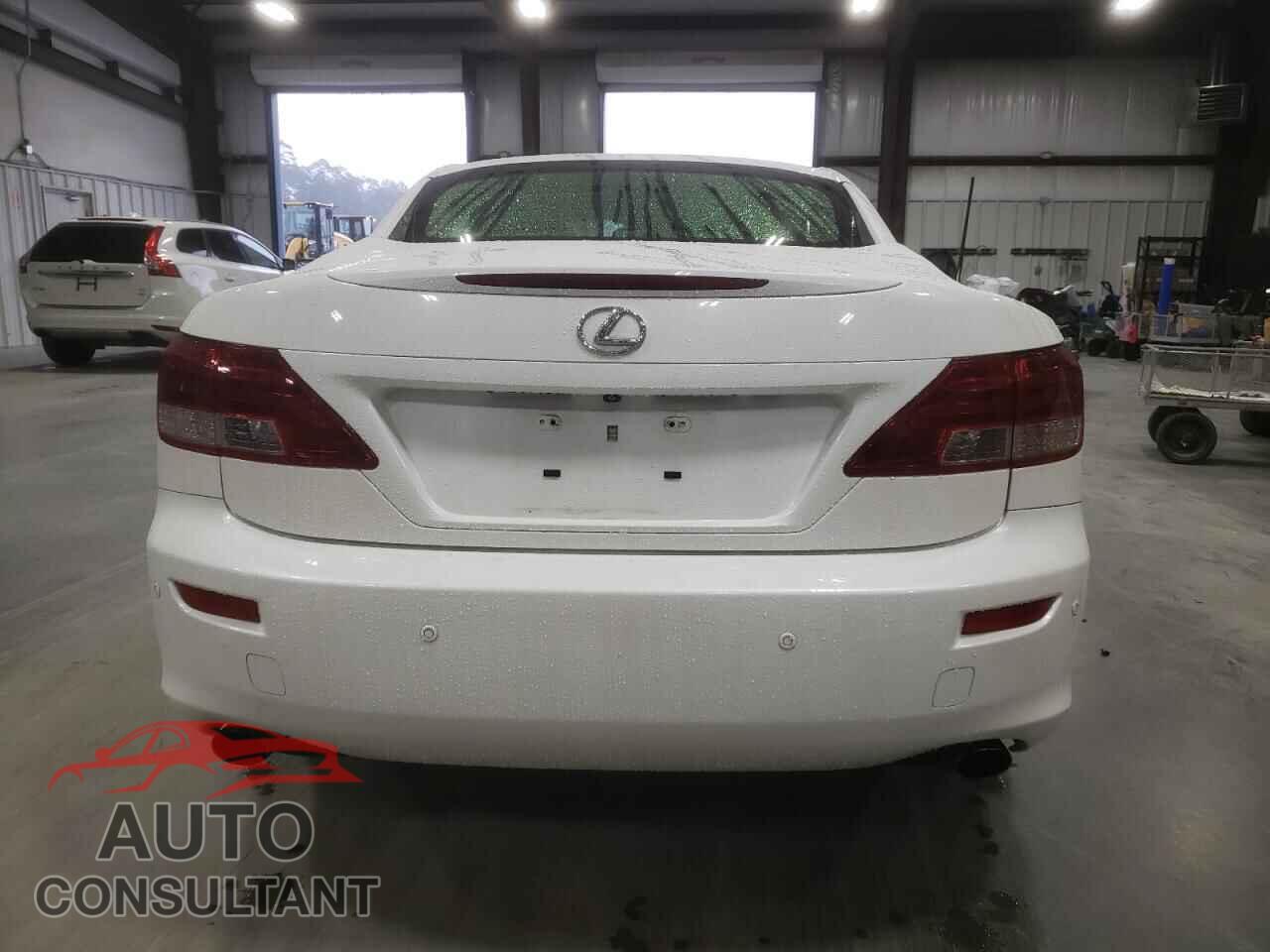 LEXUS IS 2013 - JTHFE2C29D2509761