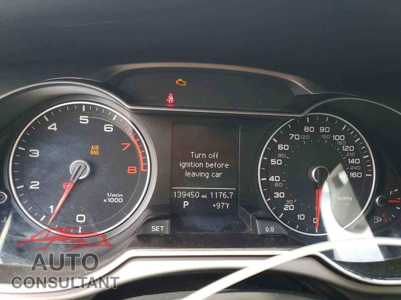 AUDI A4 2013 - WAUBFAFL7DA143197