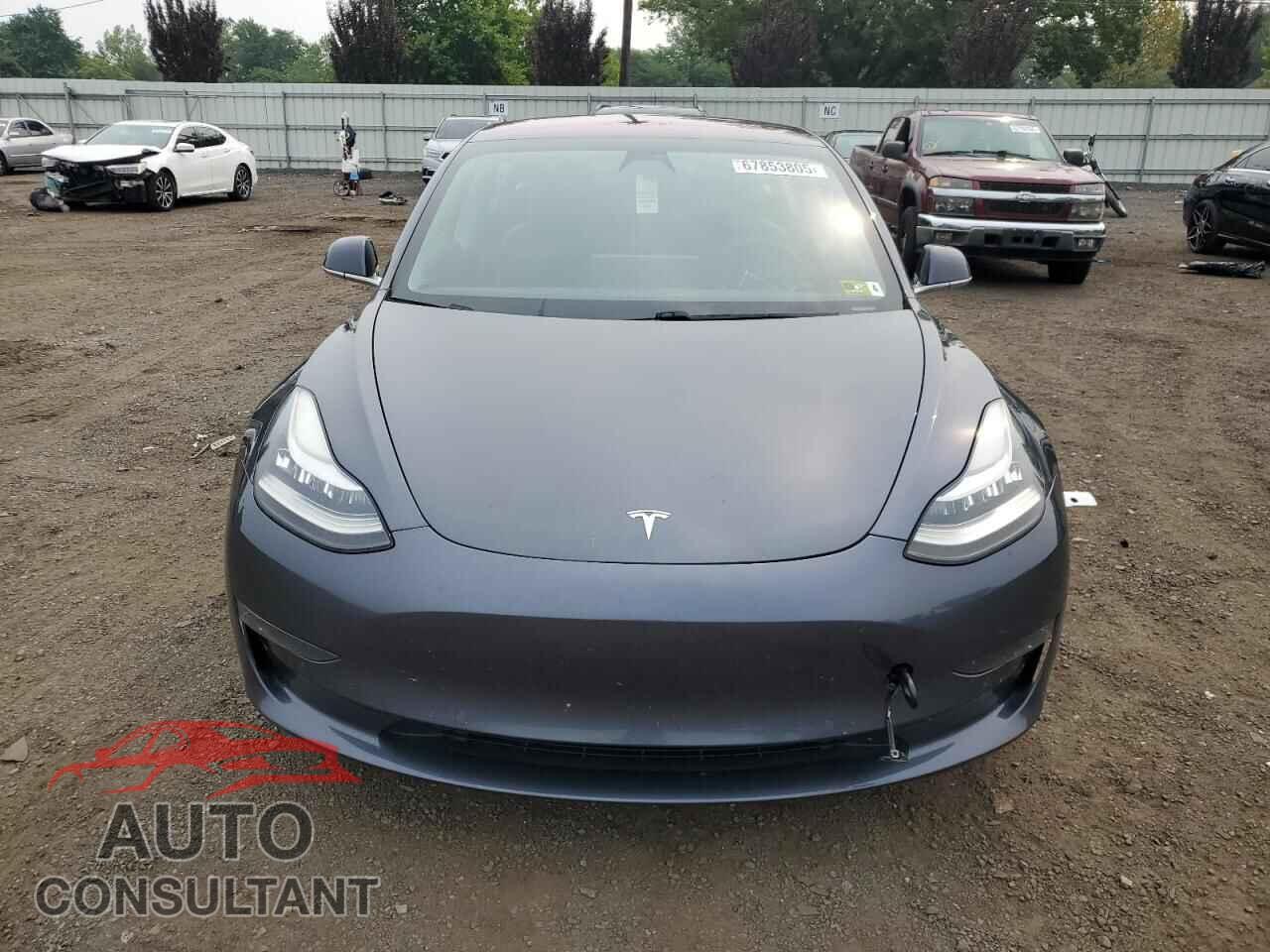 TESLA MODEL 3 2018 - 5YJ3E1EA4JF163176