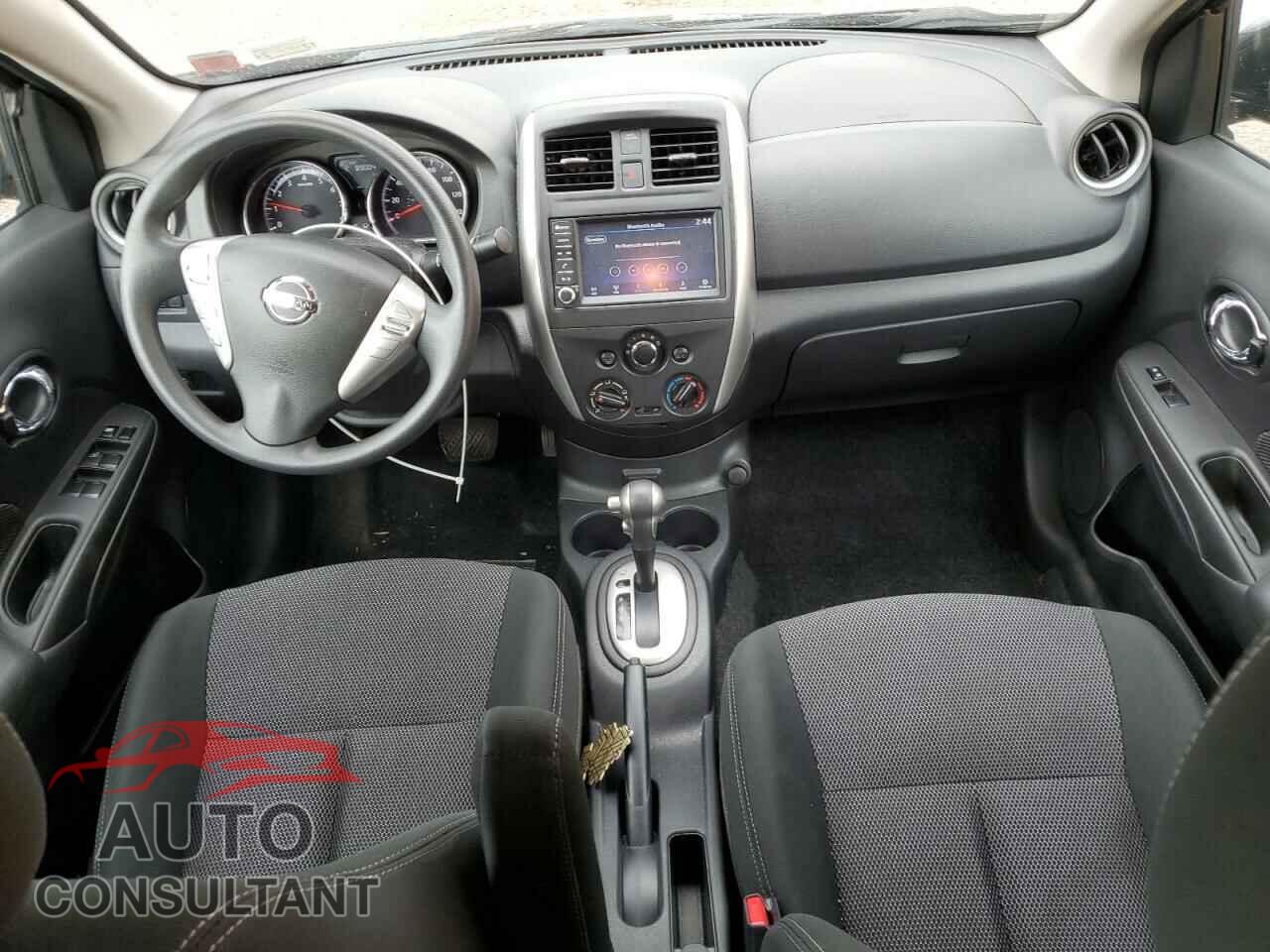 NISSAN VERSA 2019 - 3N1CN7AP3KL812565
