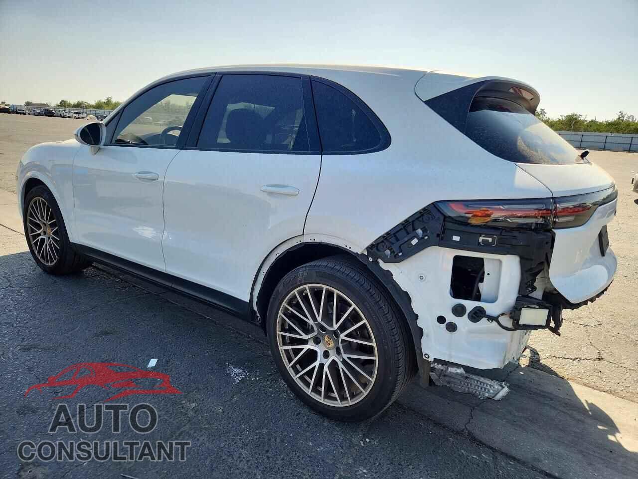 PORSCHE CAYENNE 2023 - WP1AA2AY7PDA04078