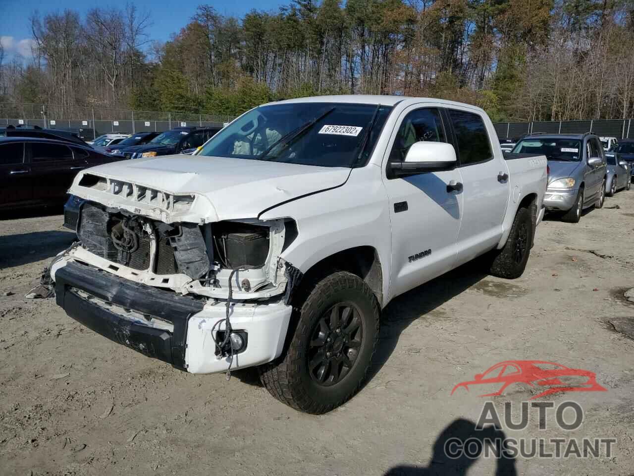 TOYOTA TUNDRA 2016 - 5TFDW5F19GX553602