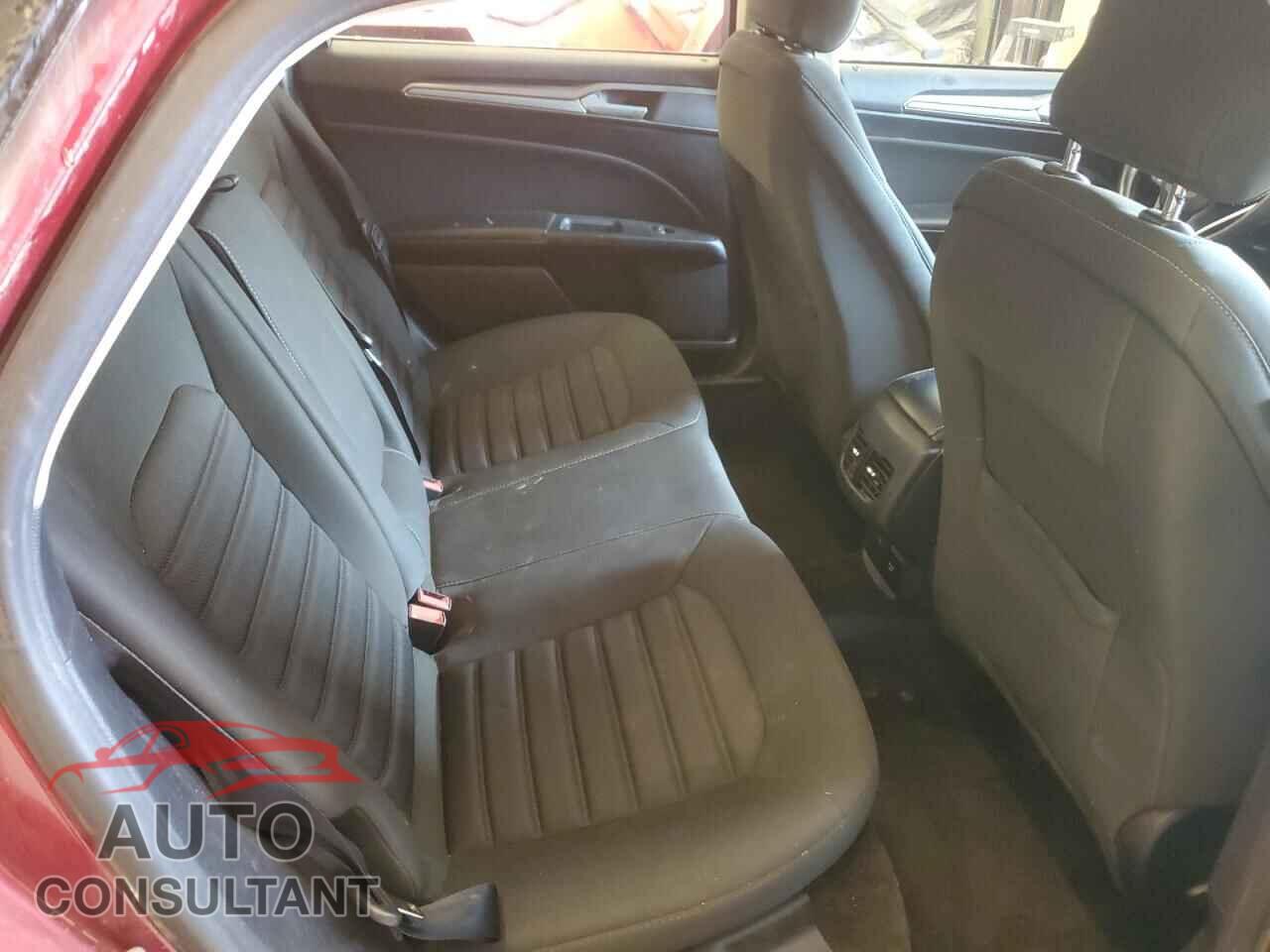 FORD FUSION 2018 - 3FA6P0LU6JR250628