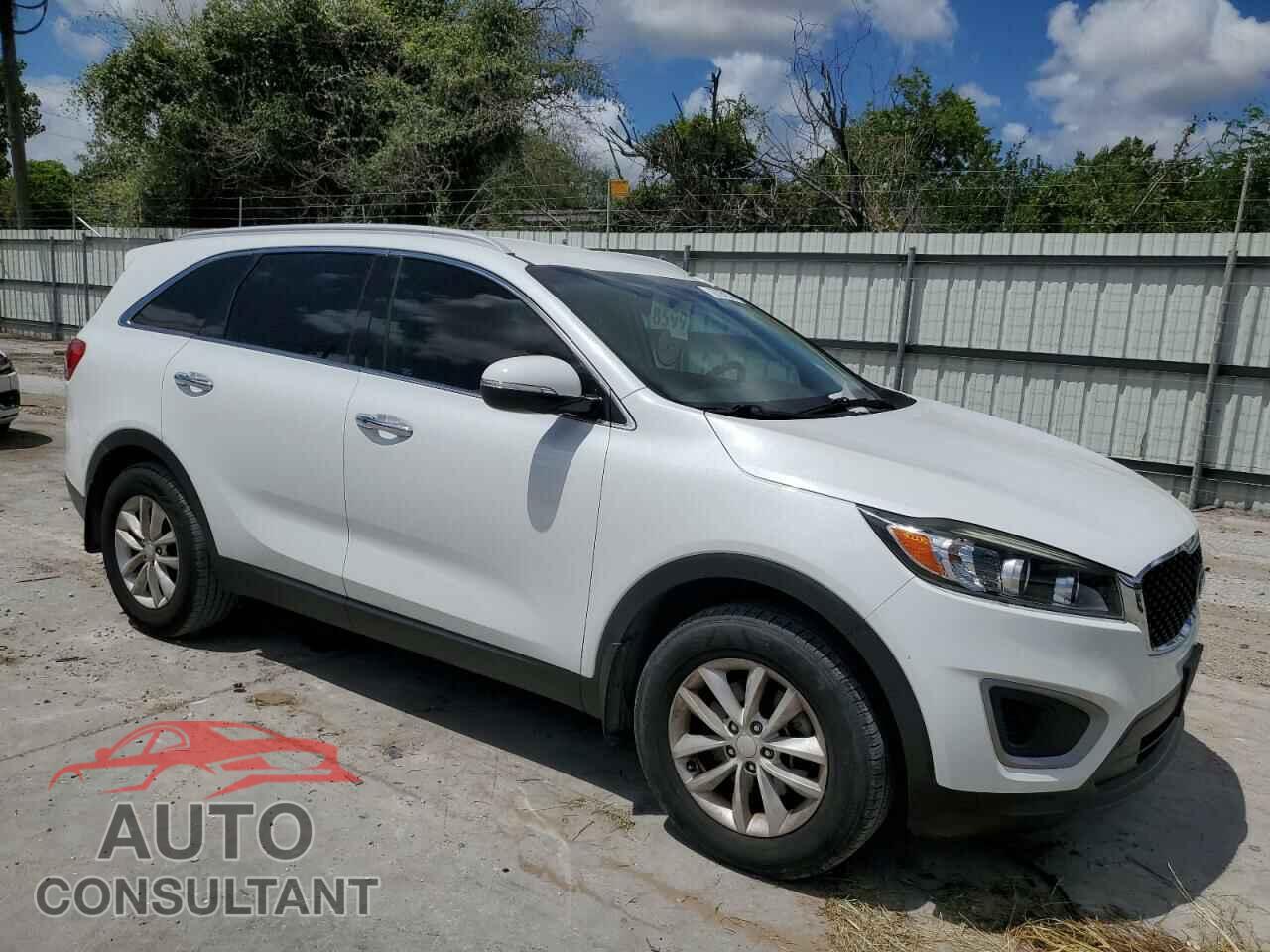 KIA SORENTO 2017 - 5XYPG4A34HG286127