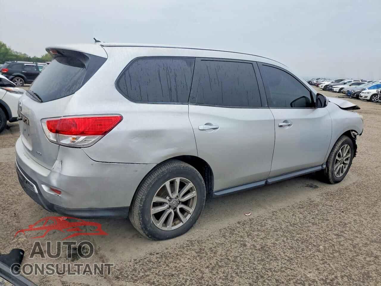 NISSAN PATHFINDER 2013 - 5N1AR2MM1DC651432