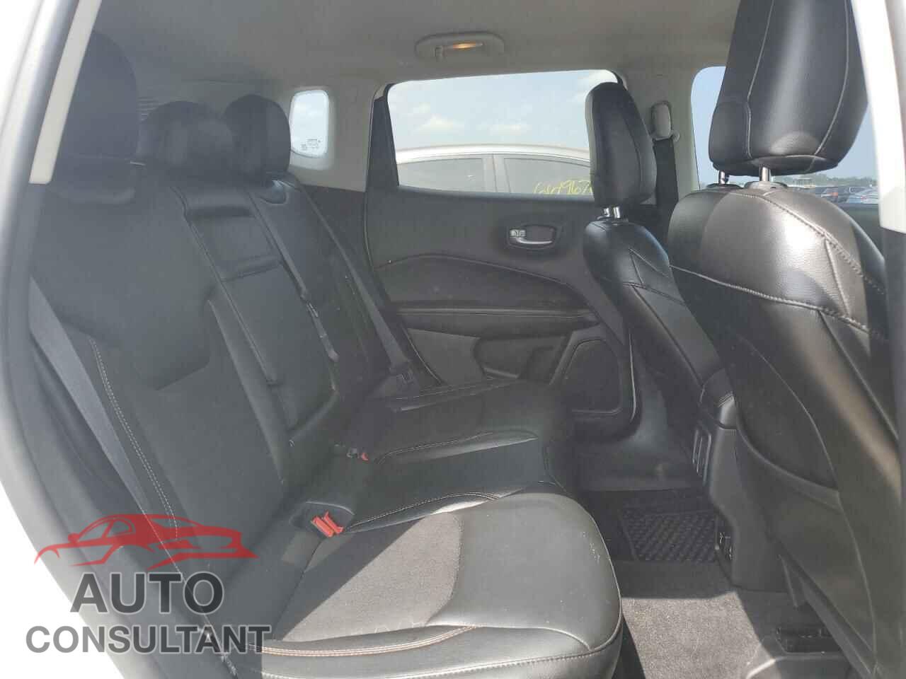 JEEP COMPASS 2018 - 3C4NJCBB4JT226159
