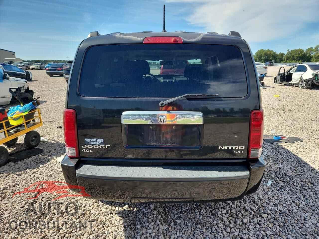 DODGE NITRO 2010 - 1D4PU5GXXAW111174