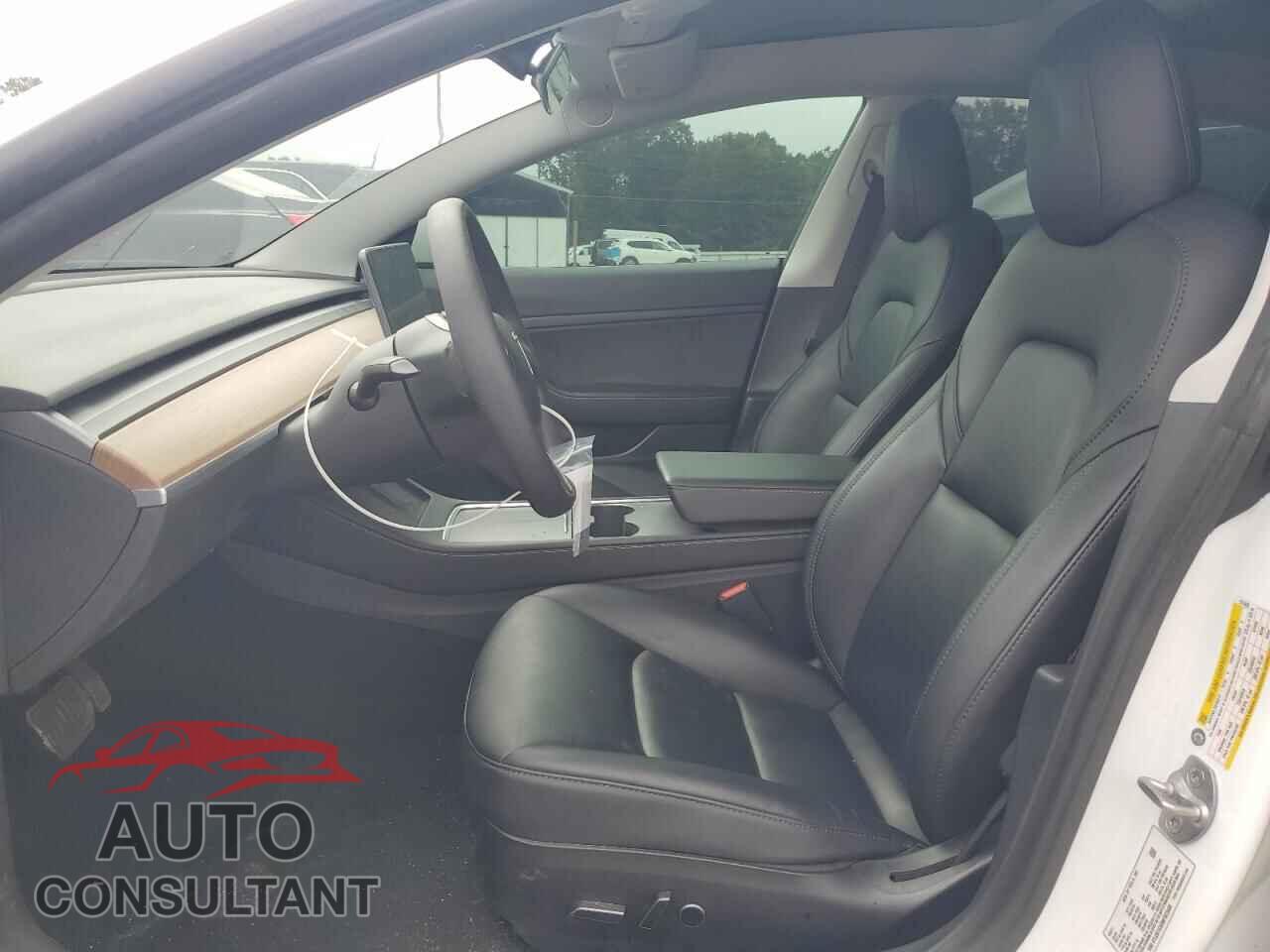 TESLA MODEL 3 2021 - 5YJ3E1EA3MF923408