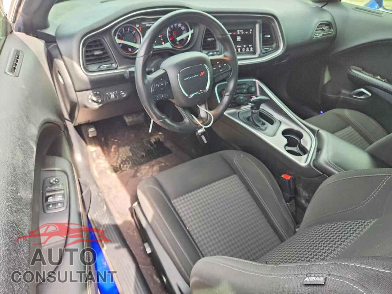 DODGE CHALLENGER 2018 - 2C3CDZBT1JH327974