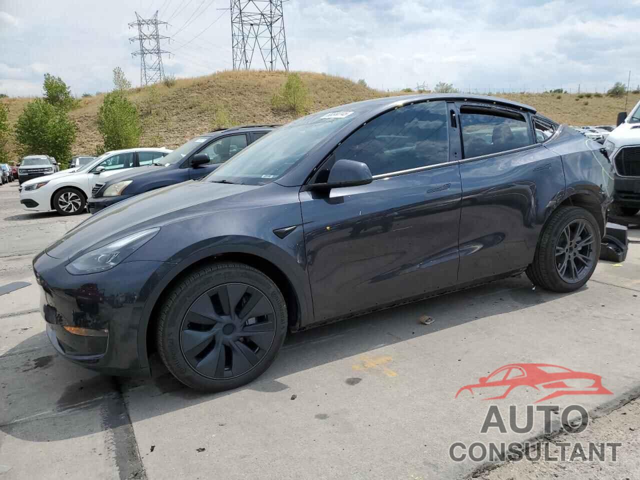 TESLA MODEL Y 2024 - 7SAYGDEE6RF114810