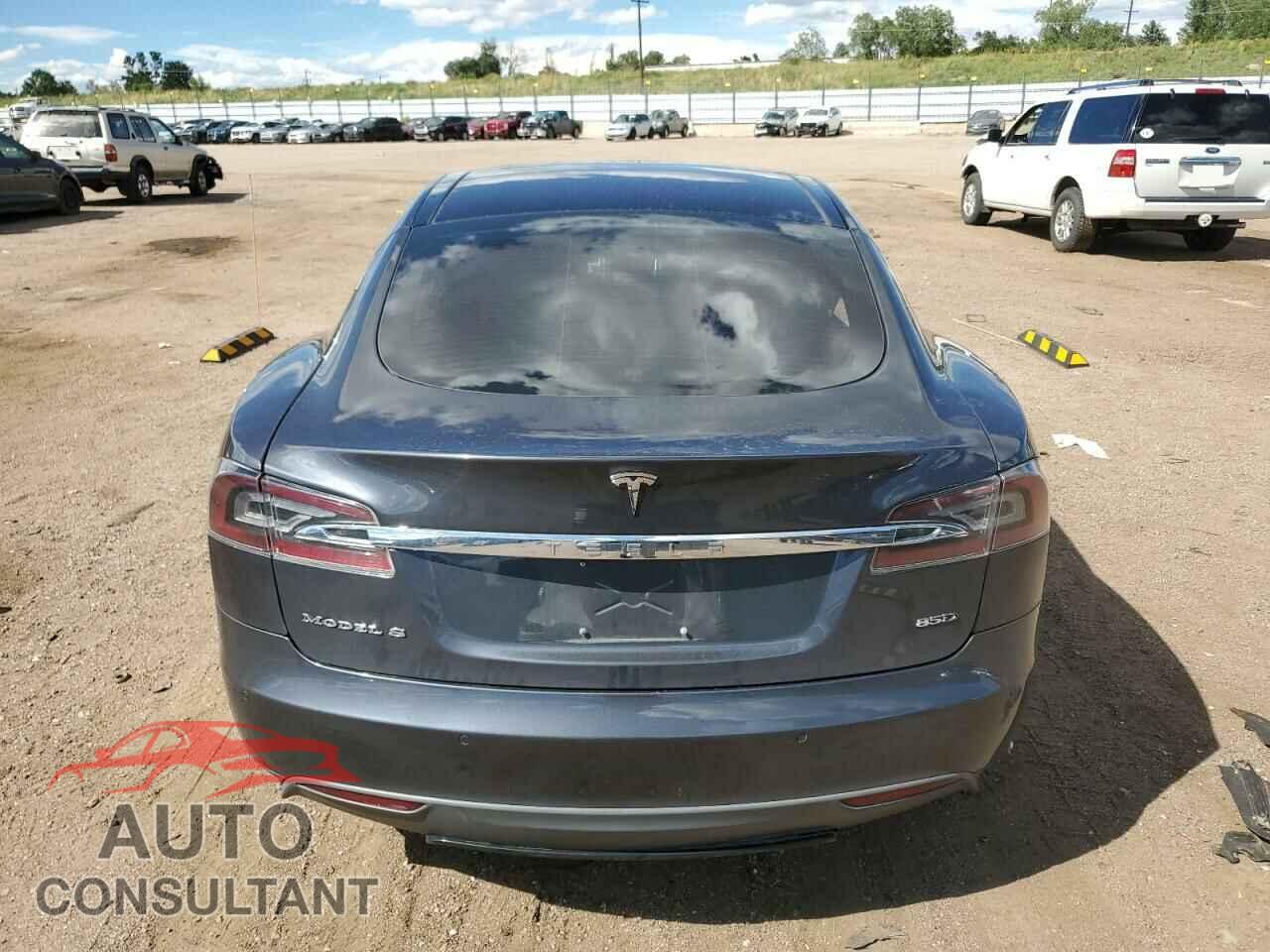 TESLA MODEL S 2015 - 5YJSA1H24FF094413