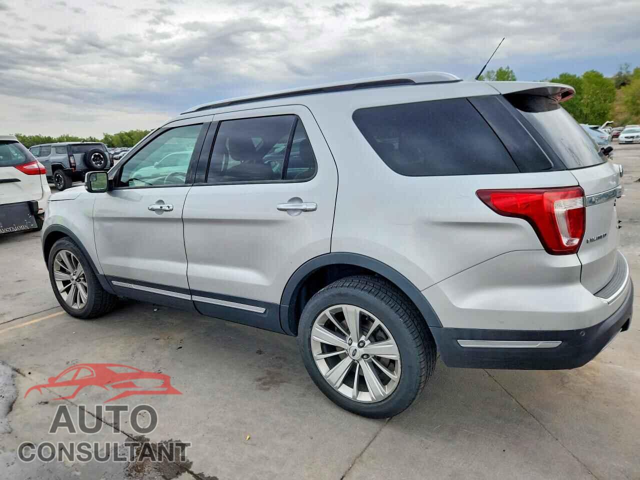 FORD EXPLORER 2018 - 1FM5K8F80JGB10739
