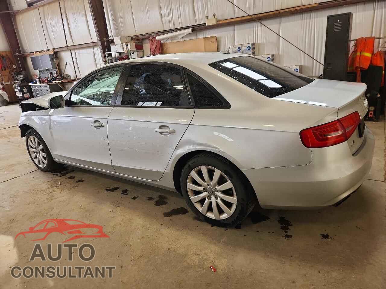 AUDI A4 2013 - WAUBFCFL4DN023913