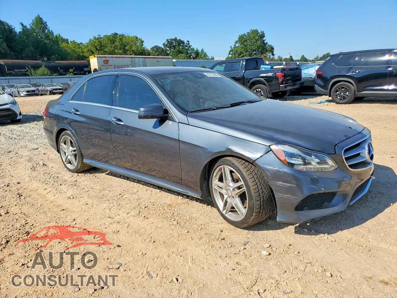 MERCEDES-BENZ E-CLASS 2014 - WDDHF5KB0EA927875