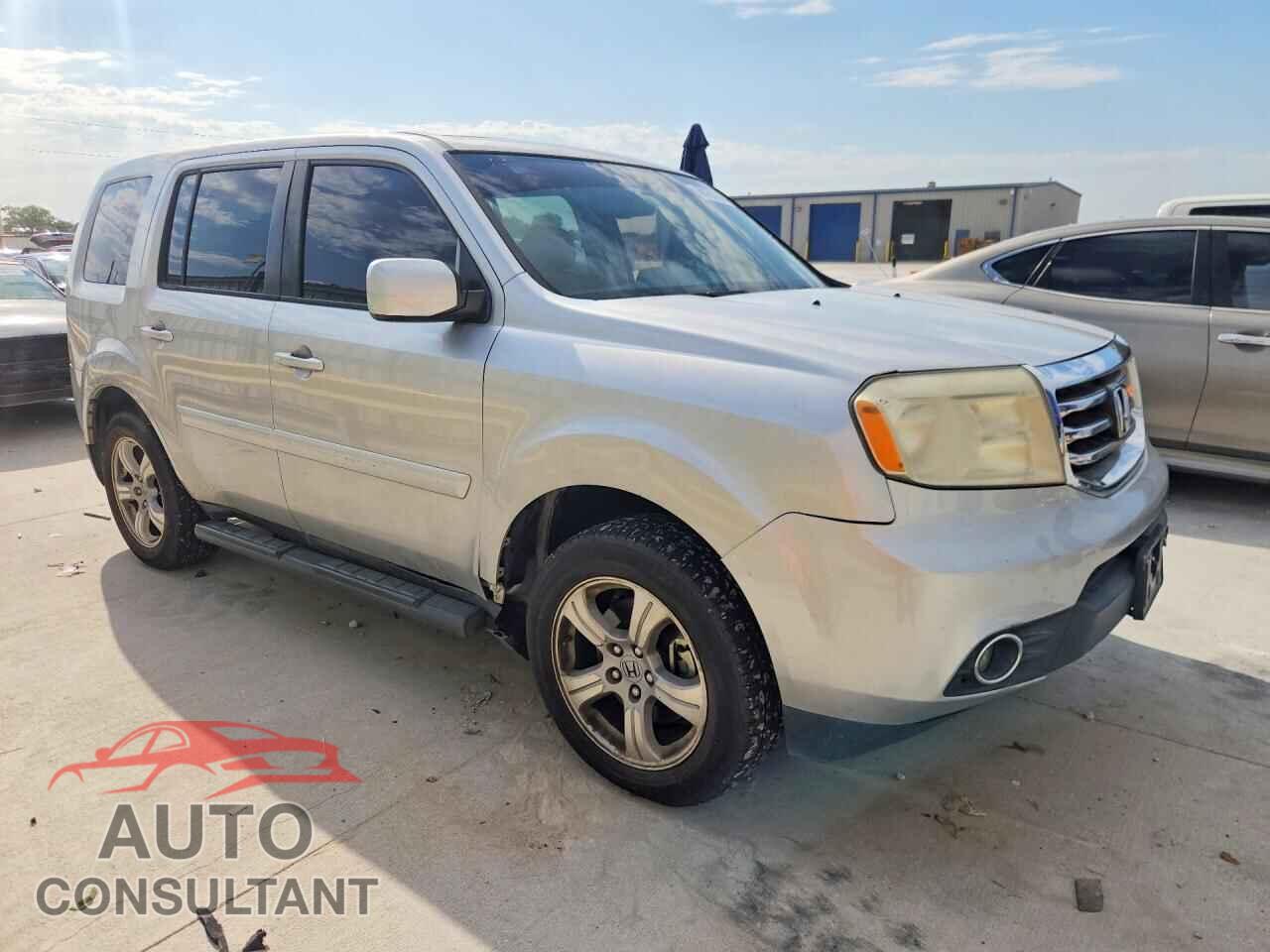 HONDA PILOT 2014 - 5FNYF3H59EB014345