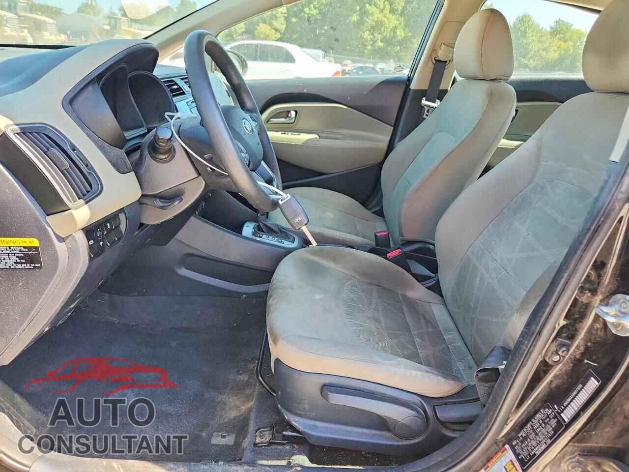 KIA RIO 2017 - KNADM4A33H6071656