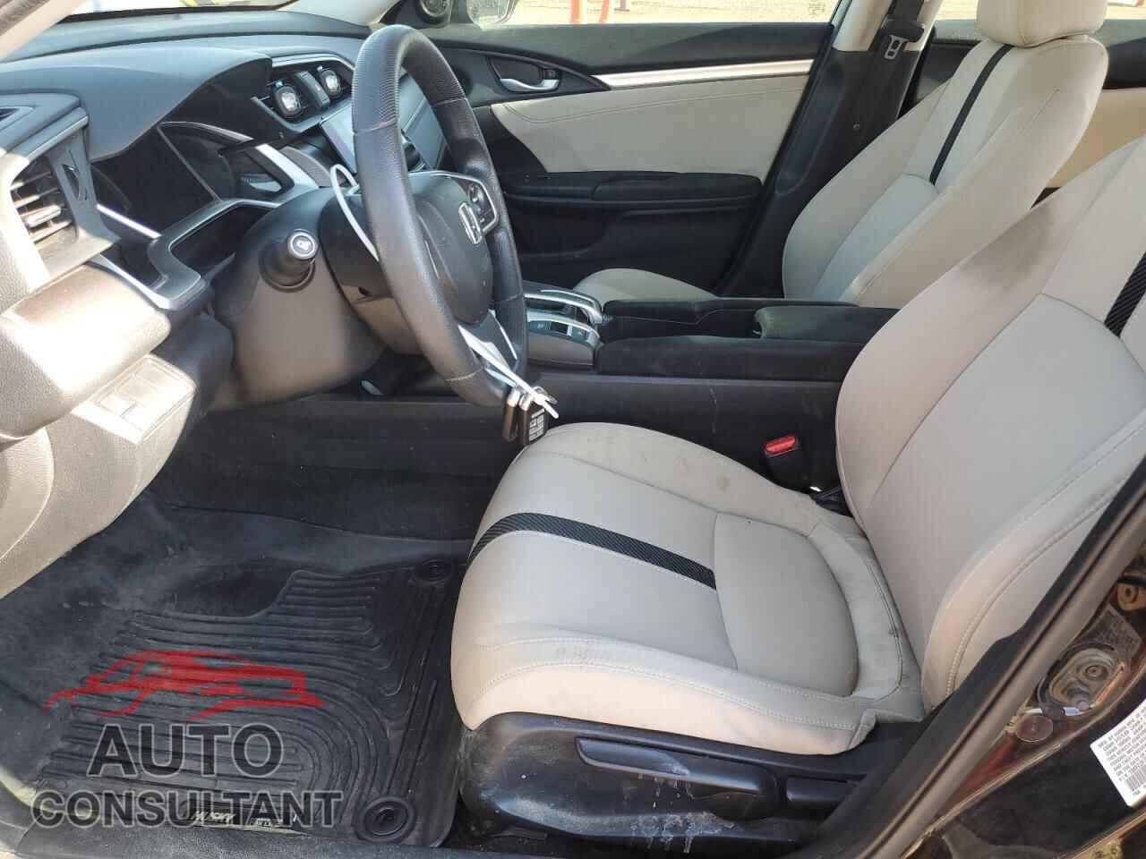 HONDA CIVIC 2017 - 19XFC2F78HE044266