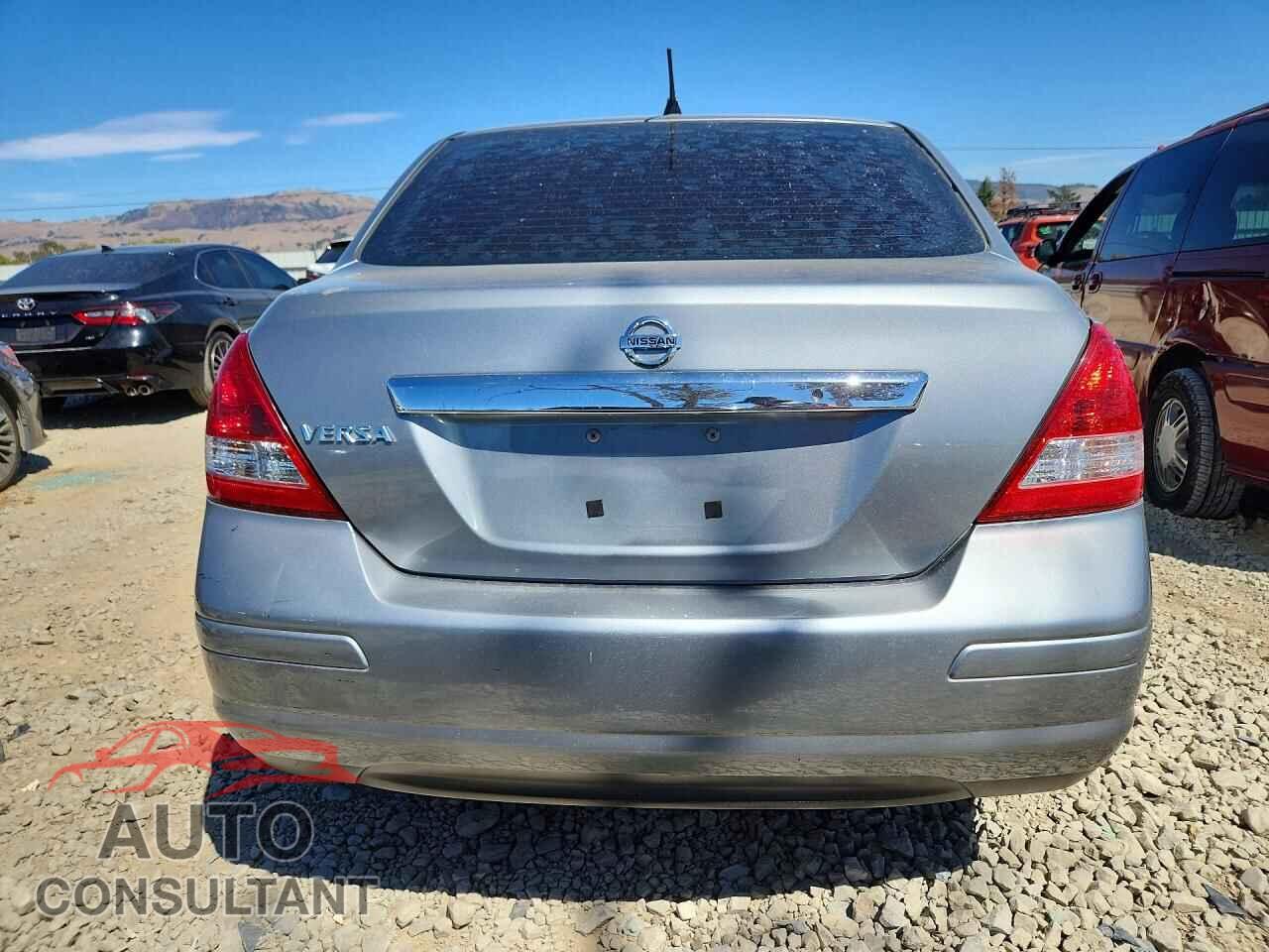 NISSAN VERSA 2011 - 3N1BC1AP1BL497957