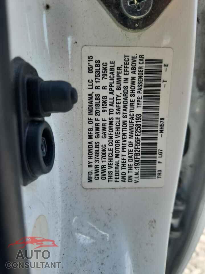 HONDA CIVIC 2015 - 19XFB2F55FE258193