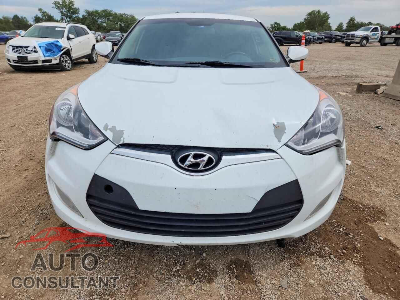HYUNDAI VELOSTER 2017 - KMHTC6AD2HU309218
