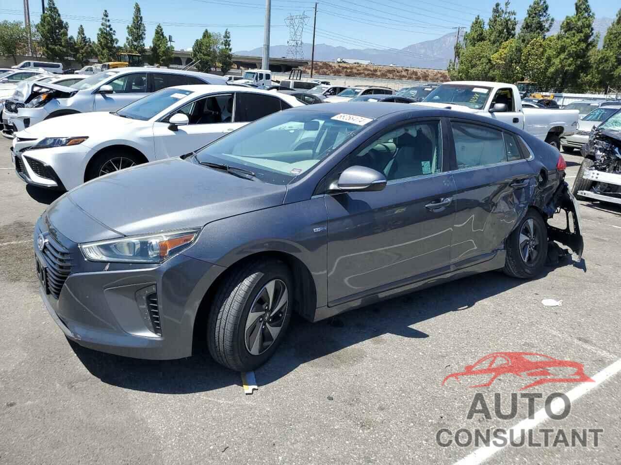 HYUNDAI IONIQ 2018 - KMHC75LC0JU061480