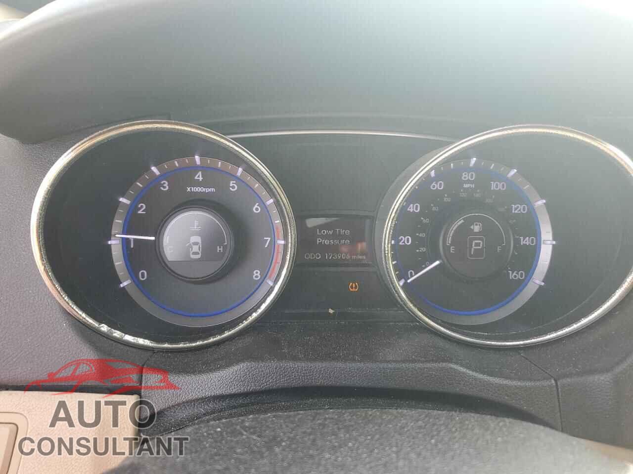 HYUNDAI SONATA 2012 - 5NPEC4AC5CH432023