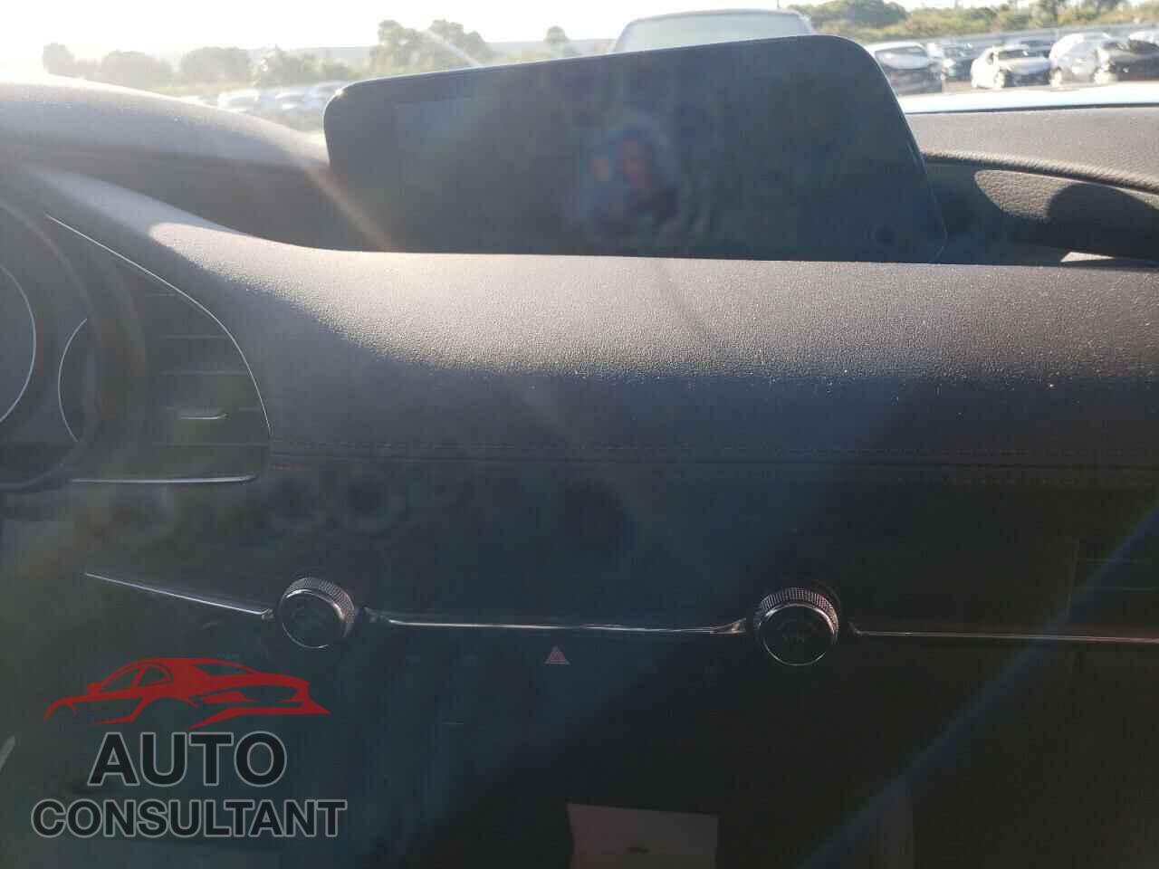 MAZDA 3 2021 - JM1BPALL8M1305049