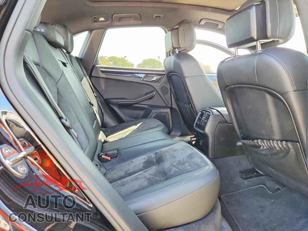 PORSCHE MACAN 2017 - WP1AA2A5XHLB07850