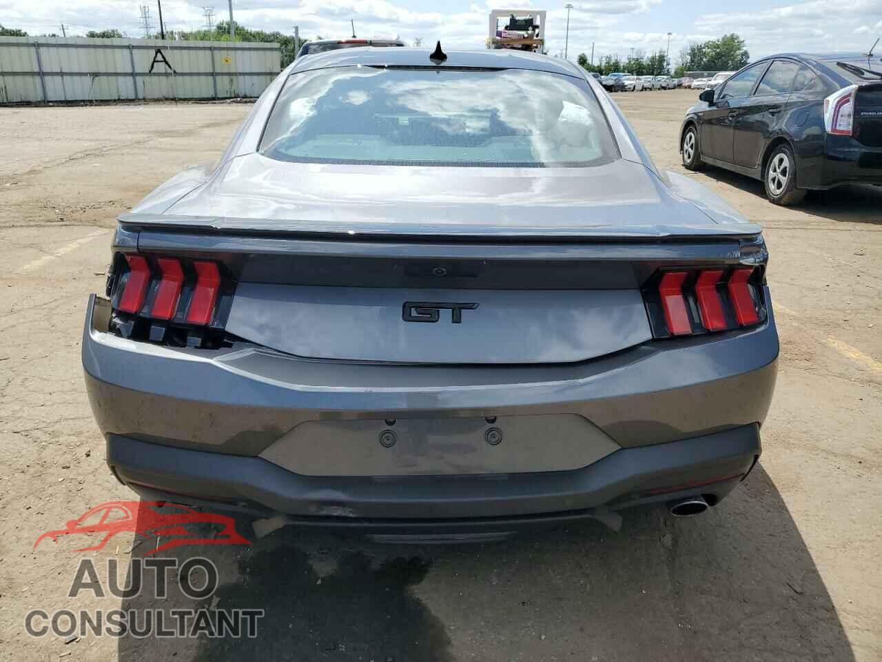 FORD MUSTANG 2024 - 1FA6P8CF8R5405078