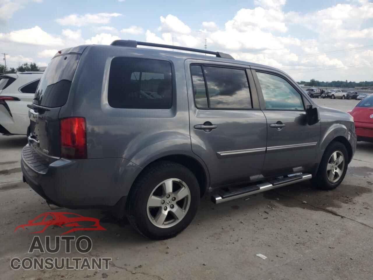 HONDA PILOT 2011 - 5FNYF4H43BB075117