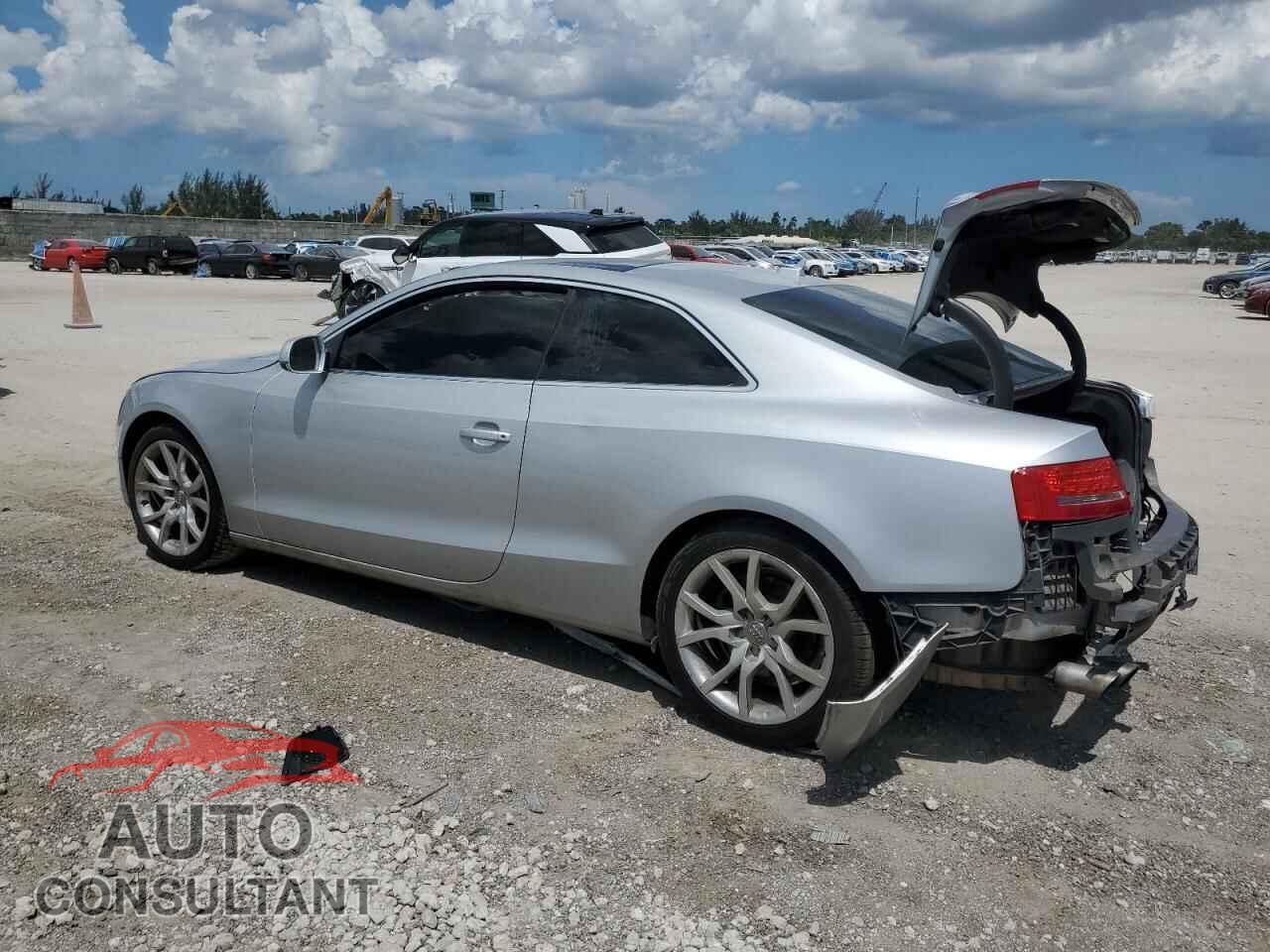 AUDI A5 2012 - WAULFAFR3CA003493