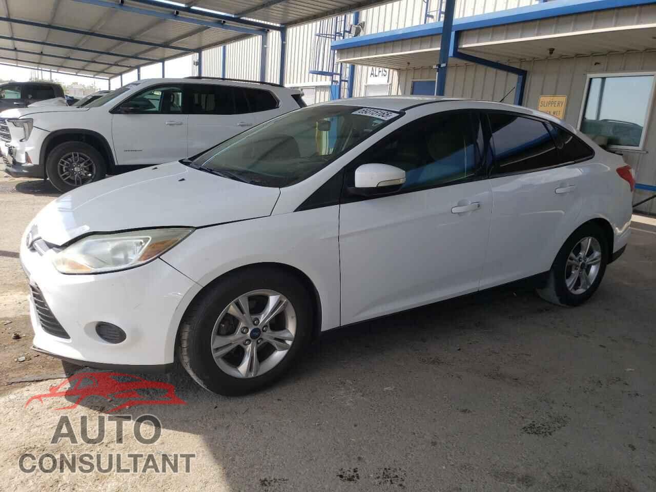 FORD FOCUS 2014 - 1FADP3F22EL266879