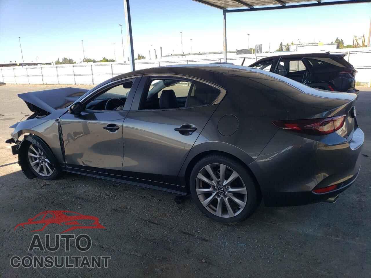MAZDA 3 2021 - JM1BPACL8M1326404